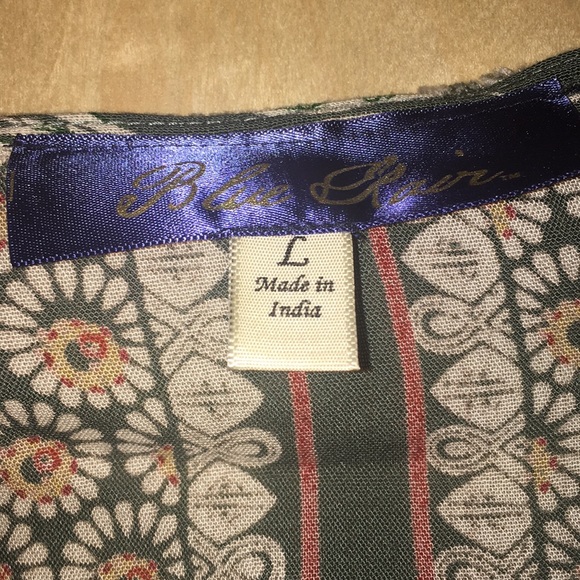 Patterned Cardigan - Picture 2 of 3